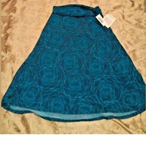 Lularoe skirt